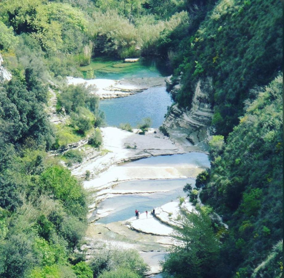 La Casa Di Tina Villa Canicattini Bagni Bagian luar foto