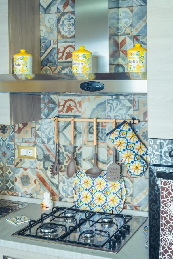 La Casa Di Tina Villa Canicattini Bagni Bagian luar foto