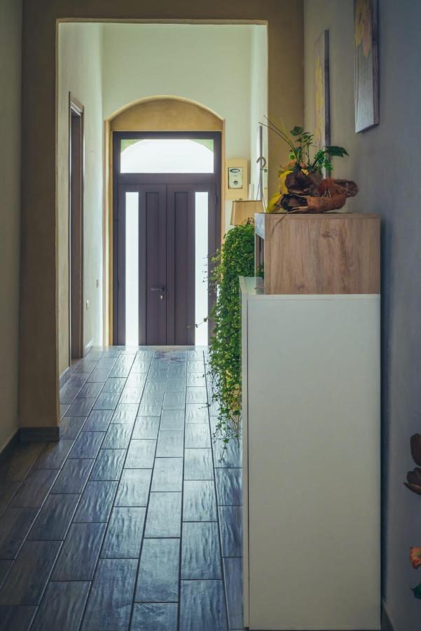 La Casa Di Tina Villa Canicattini Bagni Bagian luar foto