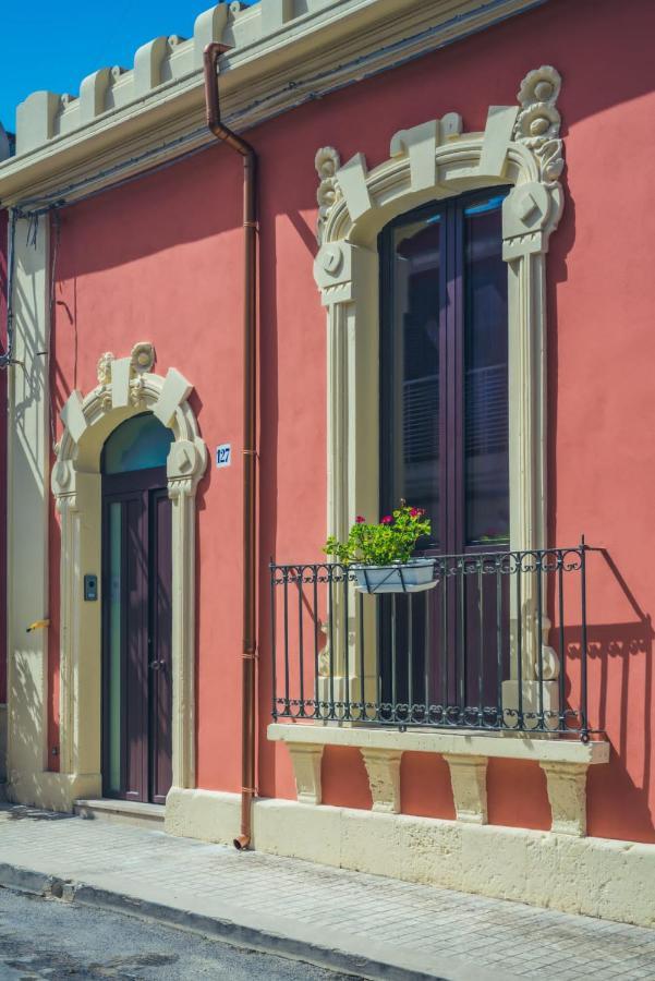 La Casa Di Tina Villa Canicattini Bagni Bagian luar foto